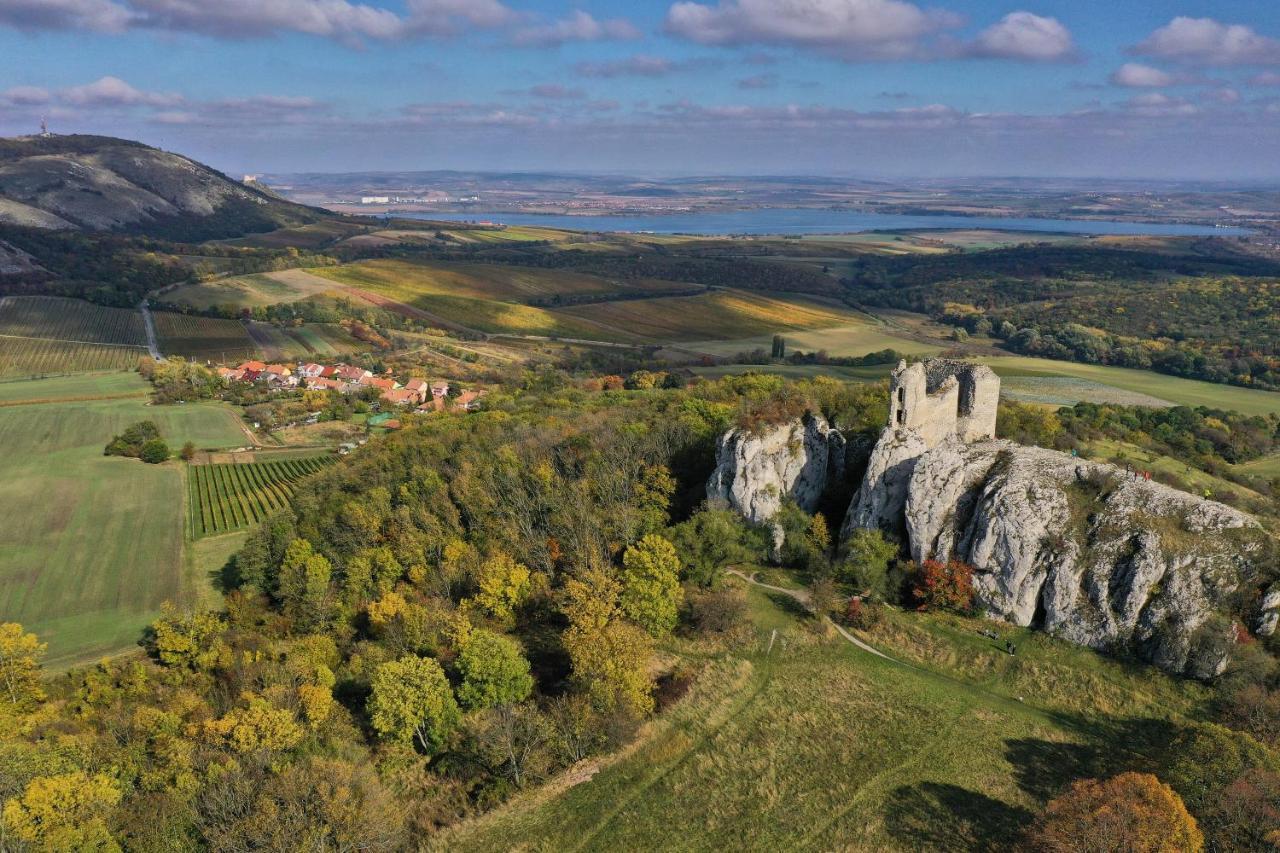 Hotel Vinařský dům, Vinařství Popela Perná Exteriér fotografie